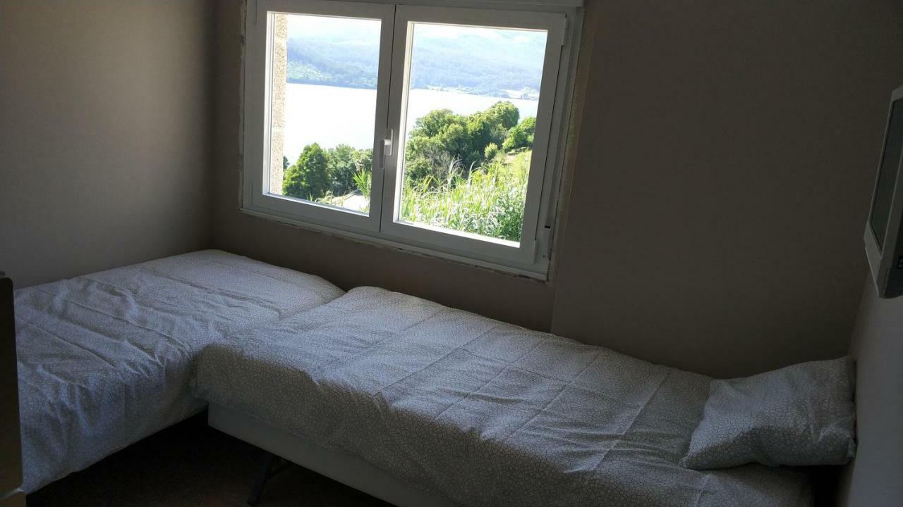A Xanela Indiscreta Apartment เรดอนเดลา ภายนอก รูปภาพ